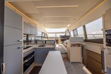 2023 Prestige 520 S for sale - Galley and saloon